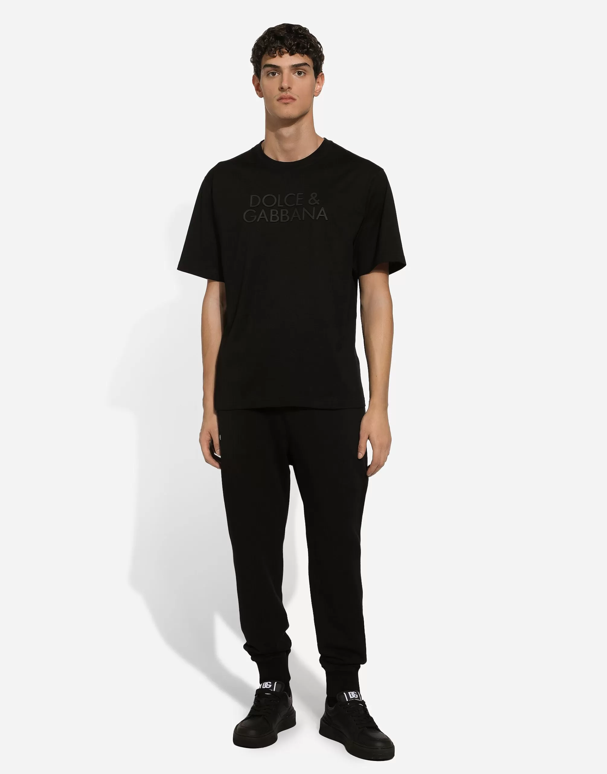 T-Shirts And Polos>Dolce&Gabbana Cotton T-shirt with logo embroidery Black